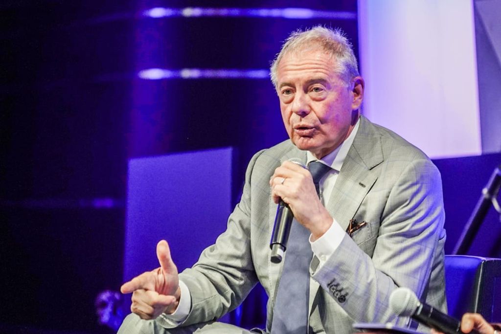 Urso “Prioritario costruire un vero mercato unico Ue dell’Energia”