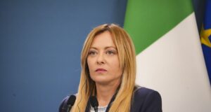 Meloni “Non ho mollato e non intendo farlo. Pagine più belle ancora da scrivere”
