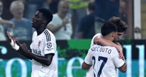 Poker del Como fuori casa, piegato 4-1 il Genoa