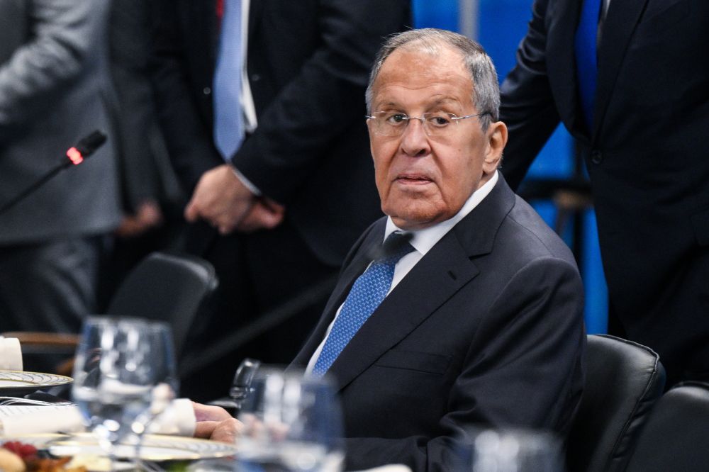 Lavrov “Appelli di Stubb e Meloni a cessate il fuoco sono per guadagnare tempo”