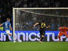 Doppietta De Bruyne e gol di Lang, al Maradona il Napoli batte 3-0 il Frosinone