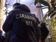 Violenze e abusi su anziane in Rsa nel Milanese, interdetti 3 operatori